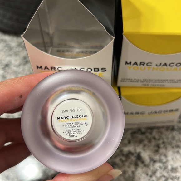 Marc Jacobs mini youthquake .5 fl oz - Picture 4 of 4